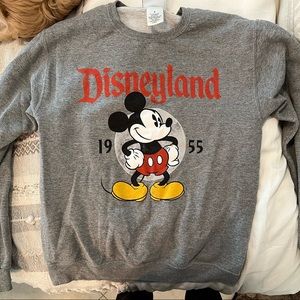 DISNEYLAND SWEATER